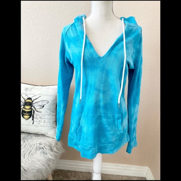 Roxy blue ocean tie dye pullover sweatshirt large - Picture 2 of 4